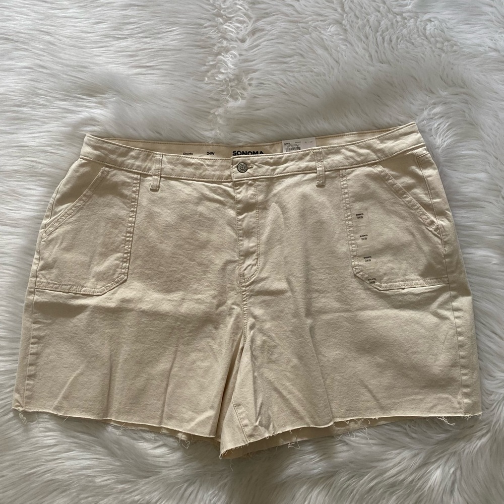 Sonoma Underwood Beige Shorts 24W